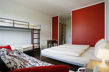 Happy Bed Hostel