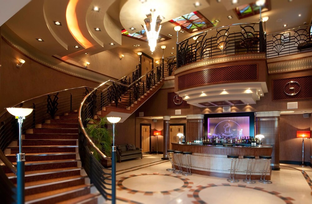 Hotel Bar