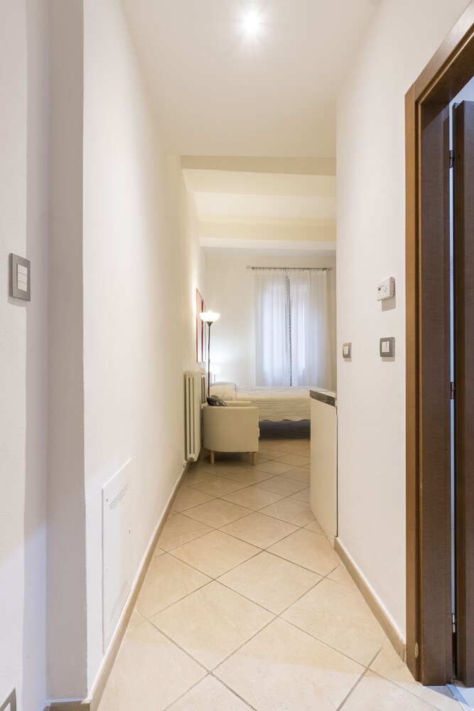 Studio - Guestroom