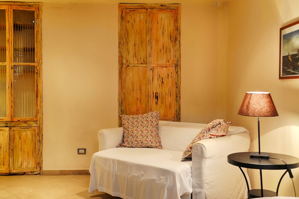 Apartment, 2 Bedrooms - Guestroom