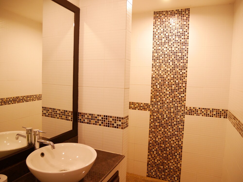 욕실 (XXX2-Bedroom Superior Apartment with Terrace)