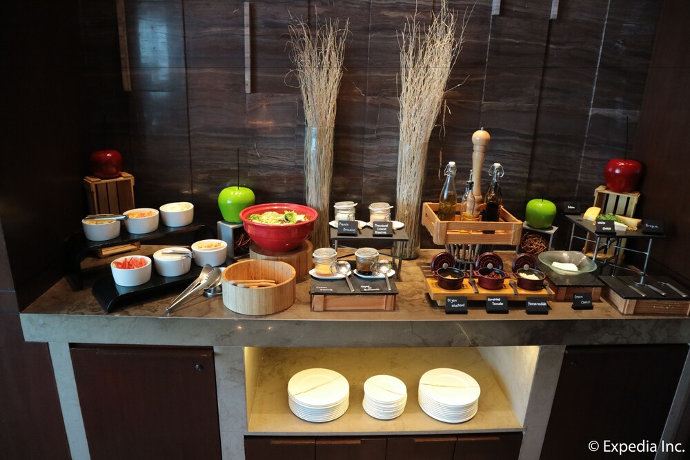 Executive Lounge