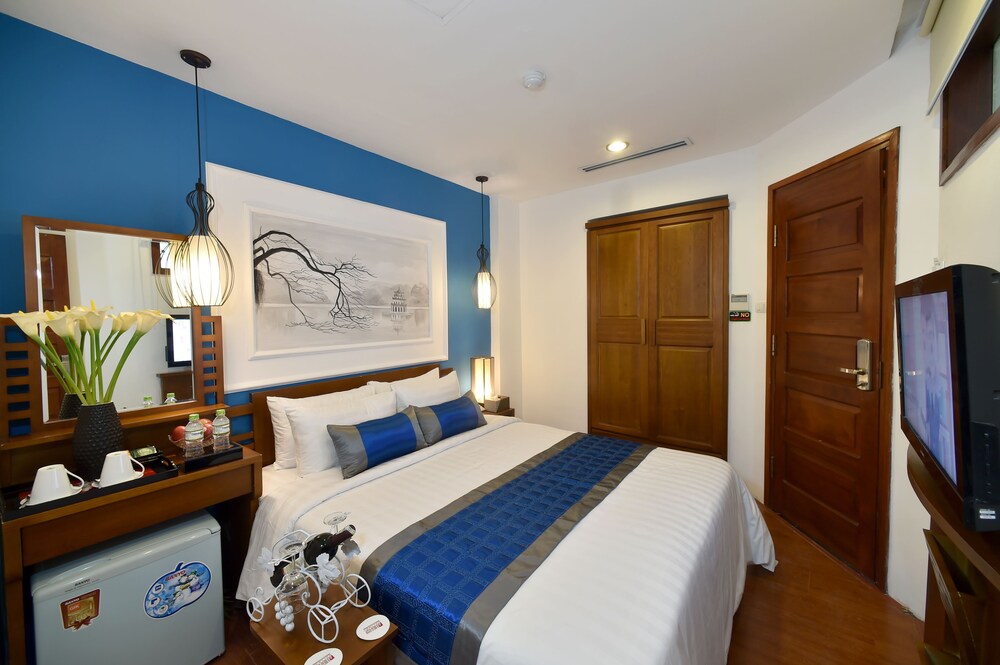 Guestroom View