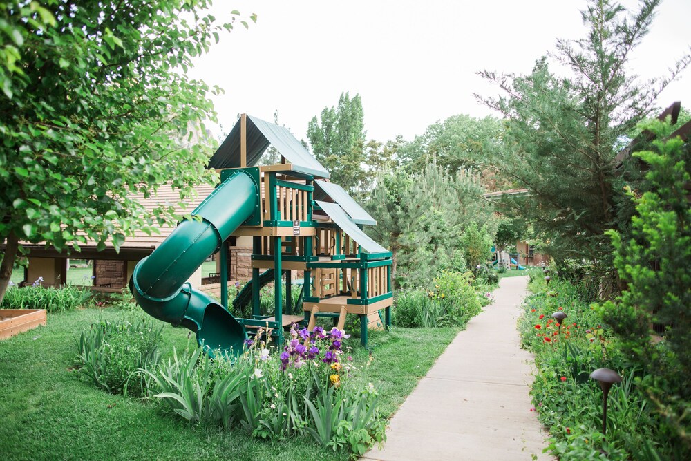 Children’s Play Area - Outdoor