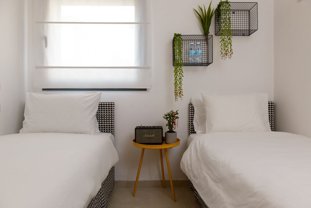 Business Apartment, 2 Bedrooms, Accessible, 2 Bathrooms - Guestroom