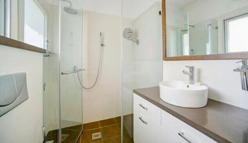 Apartment, 1 Bedroom (HaShla St 4) - Bathroom