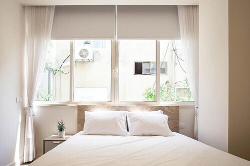 City Apartment, 2 Bedrooms (Shimshon ha-Gibor St 5) - Guestroom