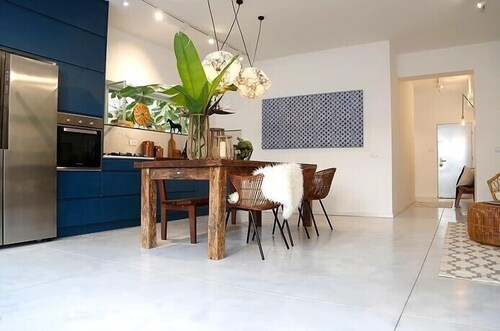 Exclusive Apartment, 2 Queen Beds, Beachside - In-Room Kitchen