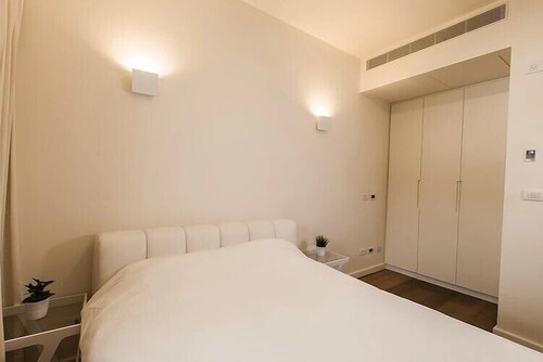 Apartment, 1 Bedroom (Dizengoff St 96) - Guestroom