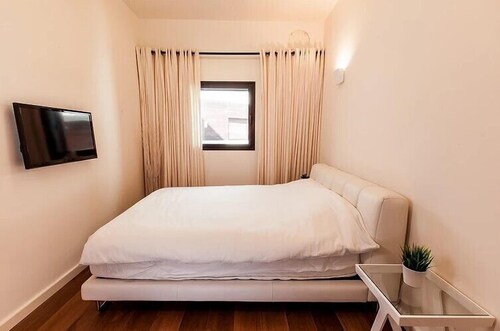 Apartment, 1 Bedroom (Dizengoff St 96) - Guestroom