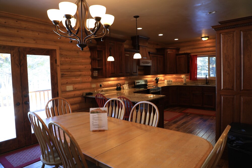 High Place - In-Room Dining