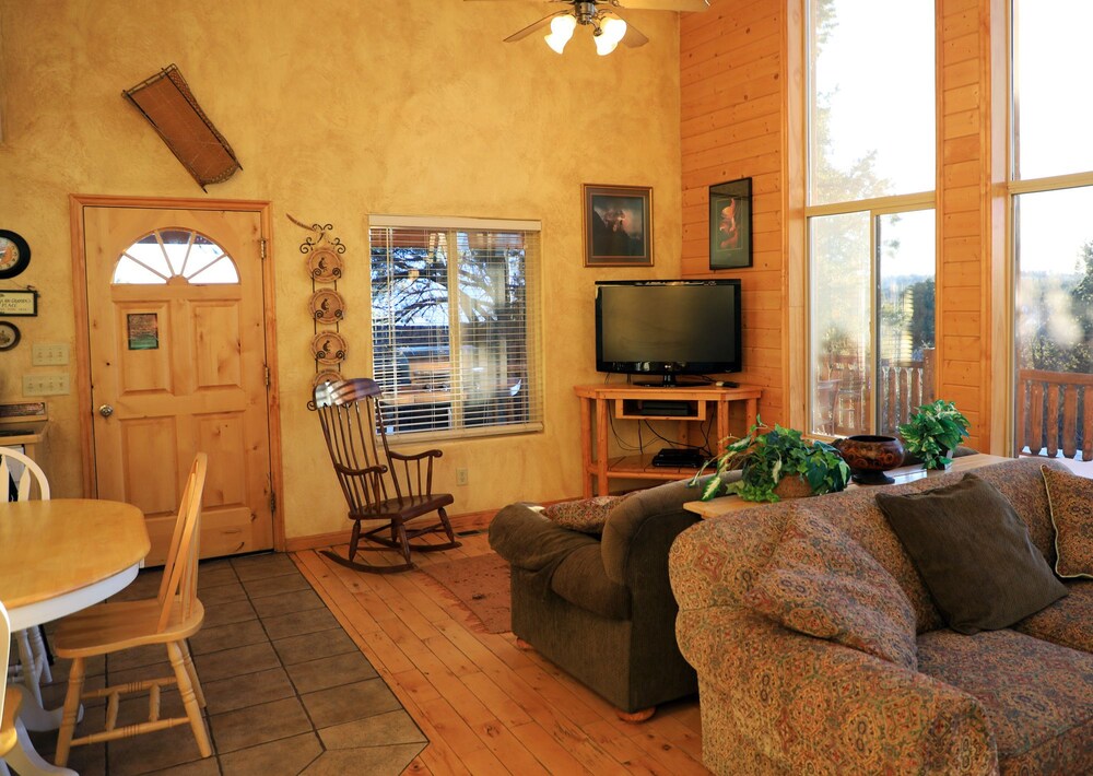 Sunrise/Sunset - Living Area