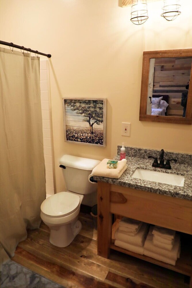 House, Multiple Beds - Bathroom