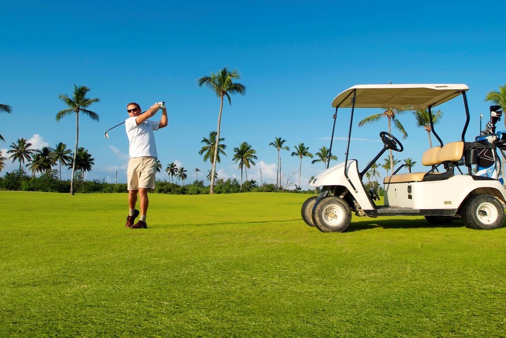 Golf, Bahia Principe Luxury Bouganville - Adults Only - All Inclusive