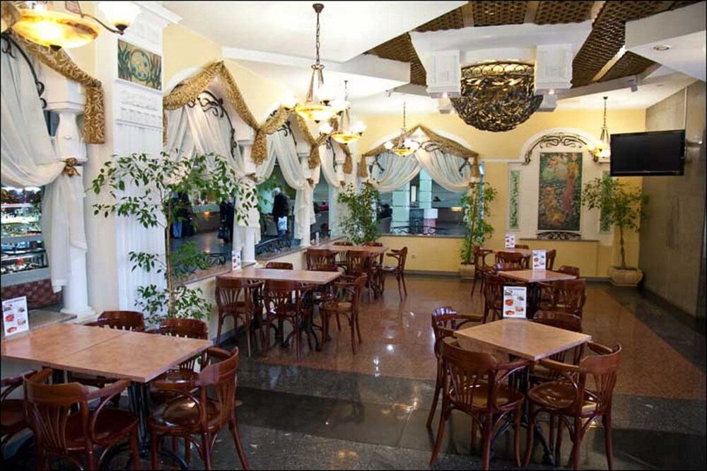 Hotel Bar