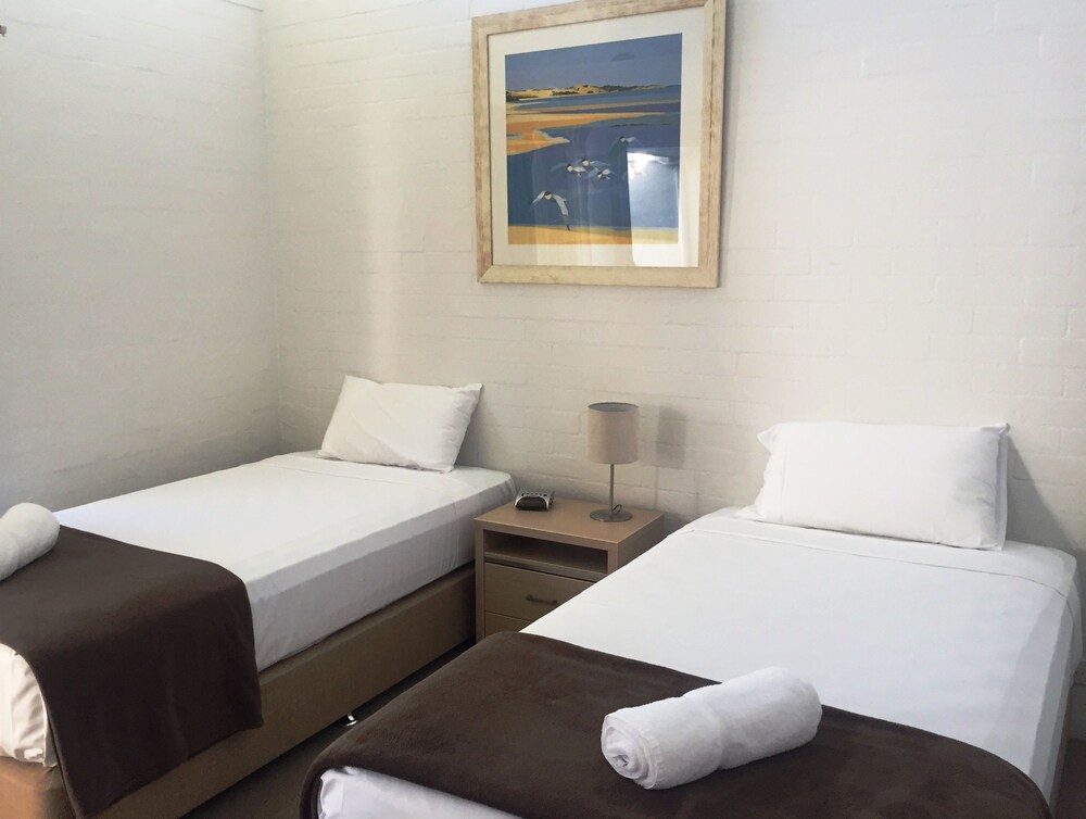 Apartment, 3 Bedrooms - Guestroom