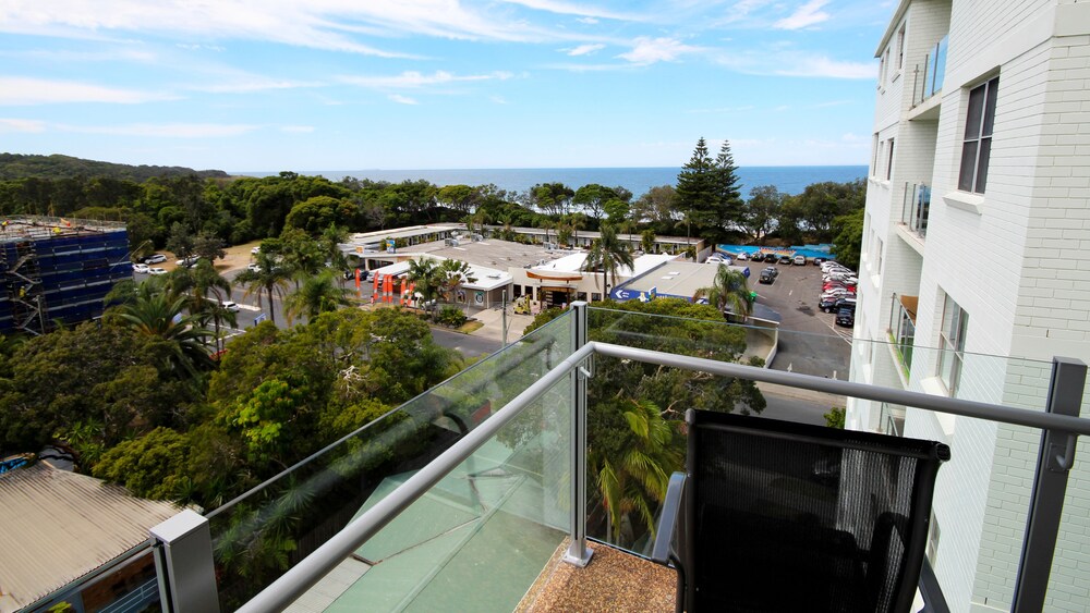 2 Bedroom Apartment 26 - Guestroom View