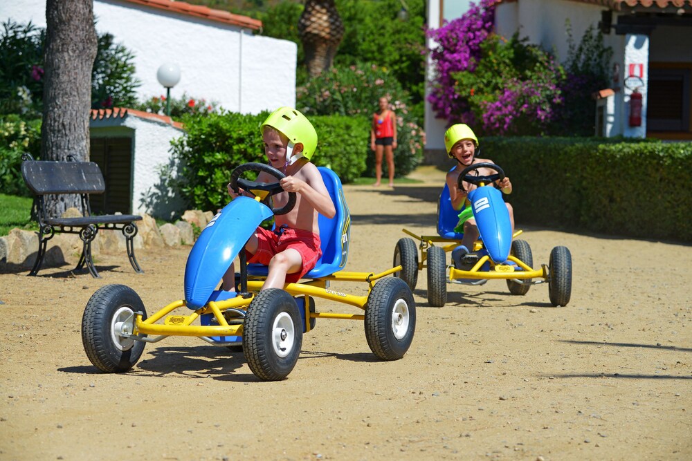 Childrens Play Area - Outdoor