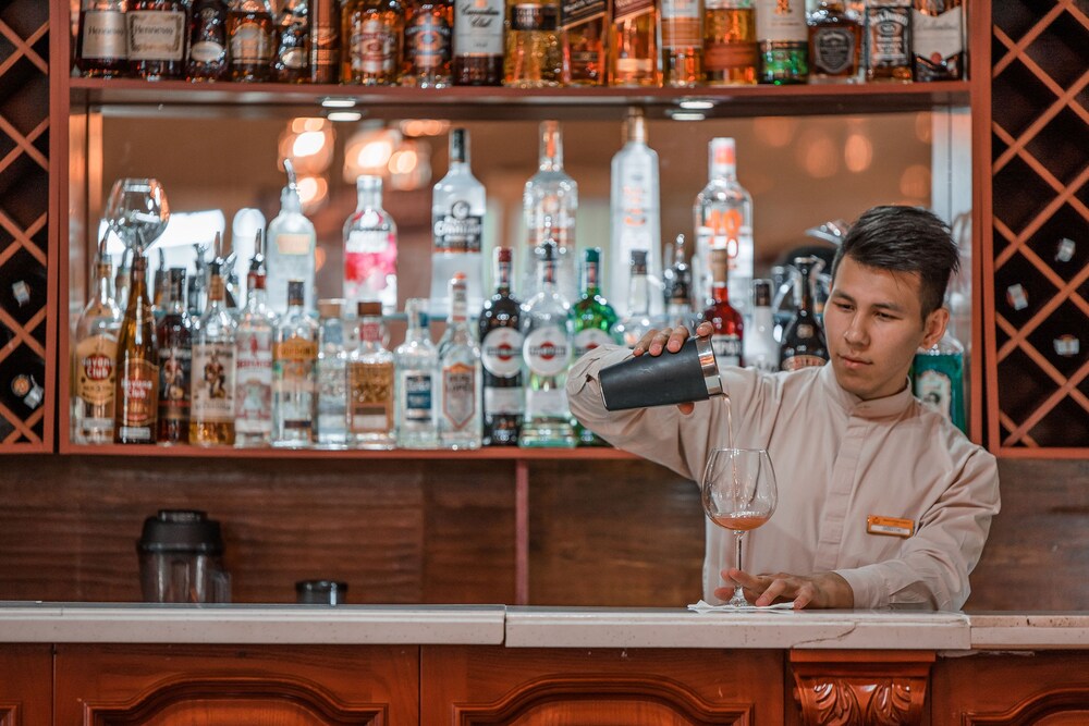 Hotel Bar