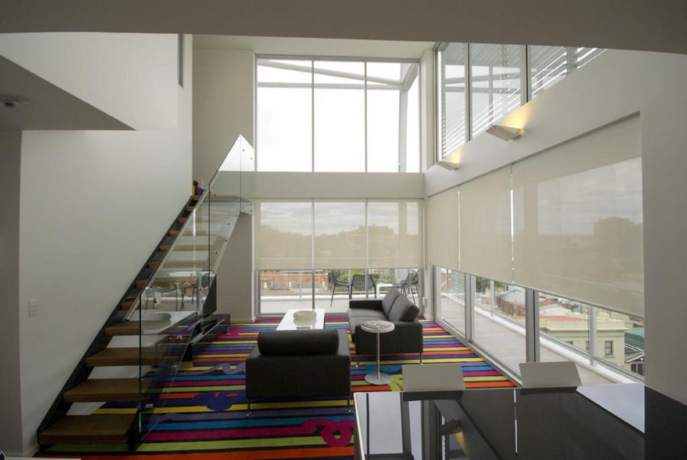 Loft Penthouse with City View - Guestroom