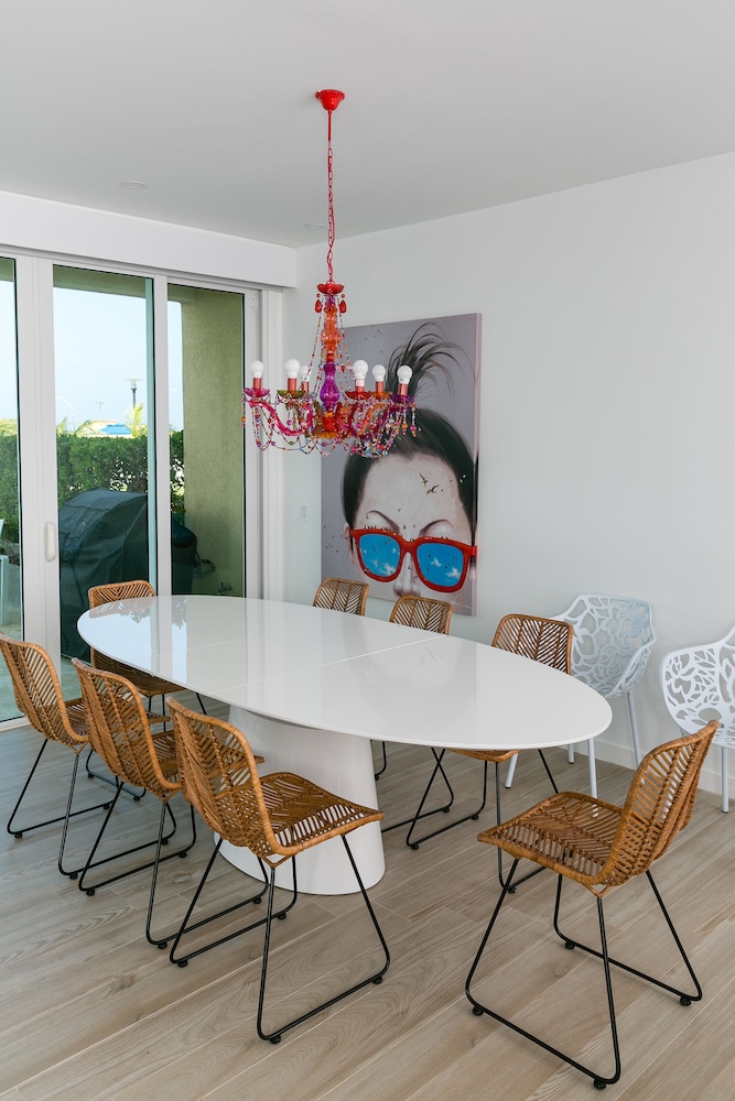 Townhouse 4 Bedrooms - In-Room Dining