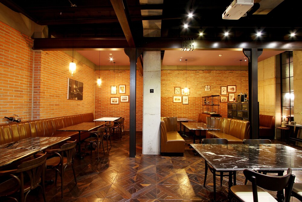 飯店內酒廊