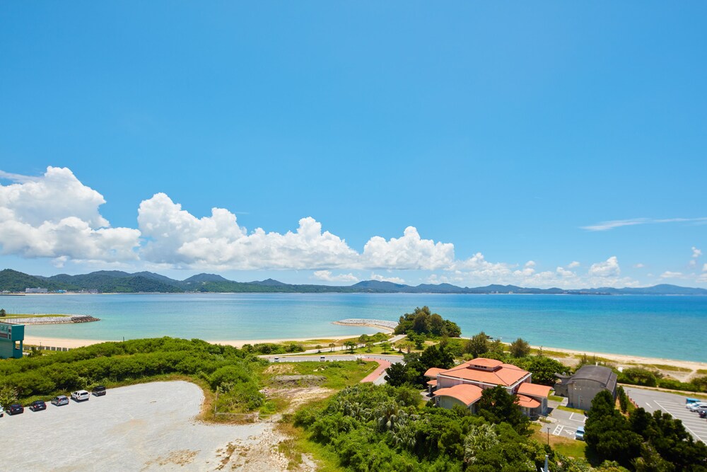 Beach/Ocean View