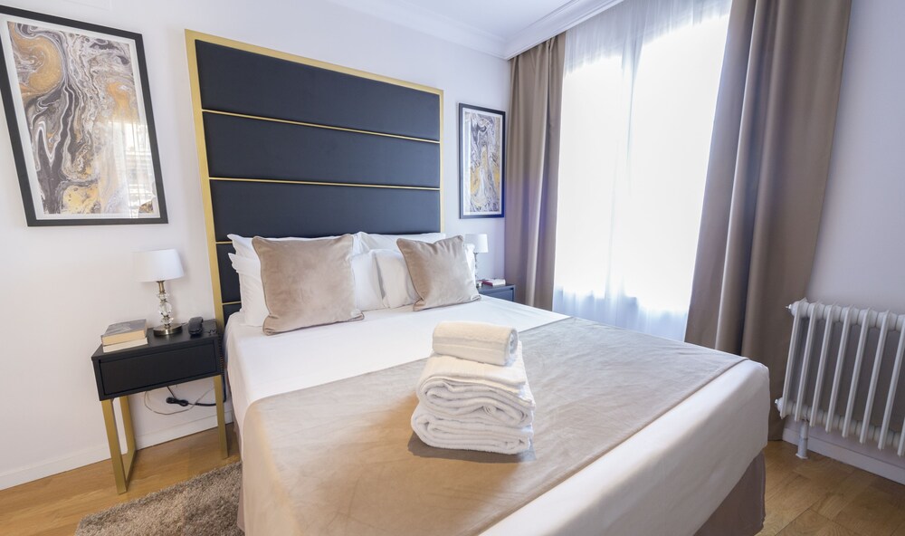 Deluxe Room - Guestroom