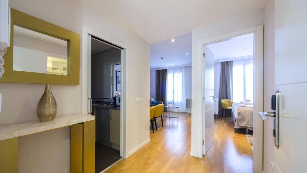 Suite, 1 Bedroom - Guestroom