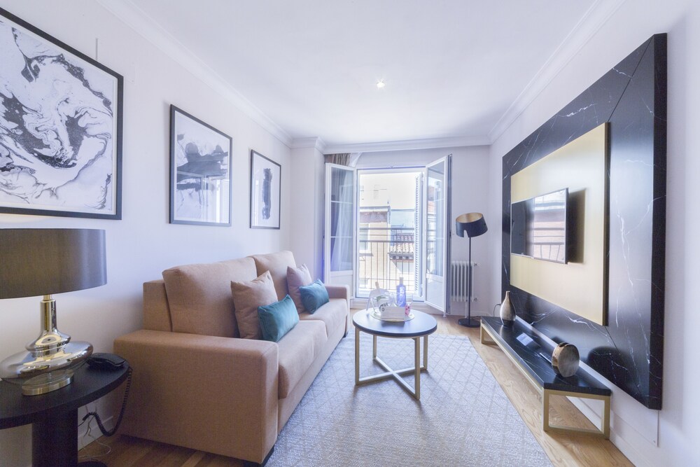 Suite, 2 Bedrooms - Guestroom