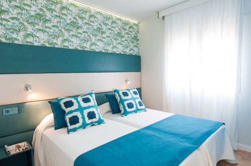 Hotel Apartamentos Bajamar
