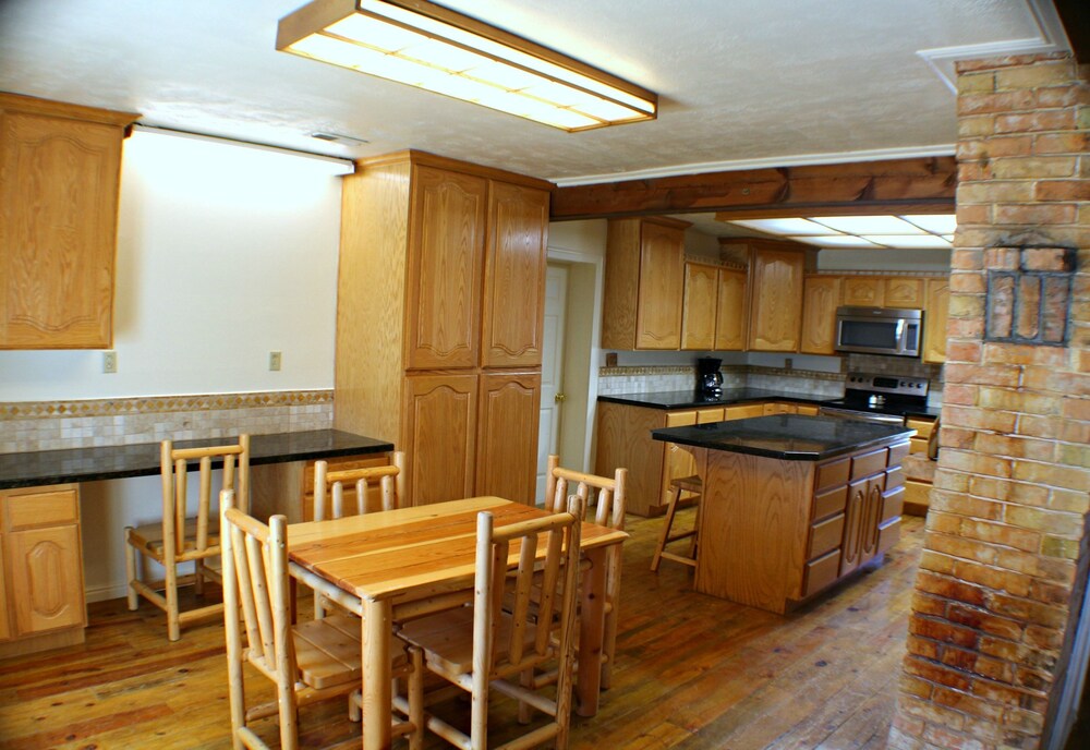Family Suite, 2 Bedrooms, Kitchen - Private Kitchen
