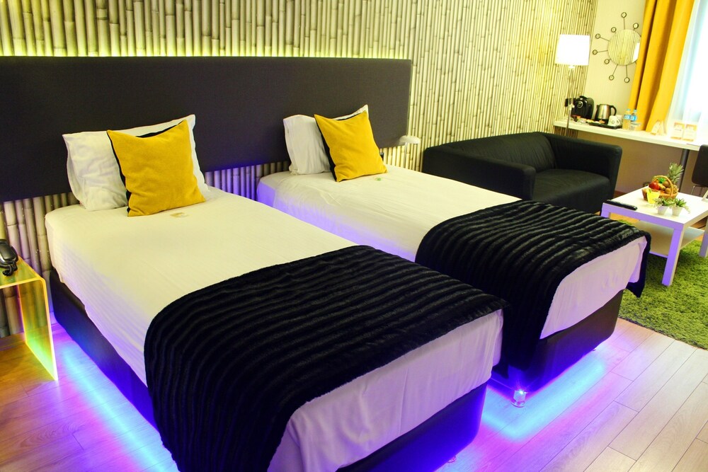 Guestroom