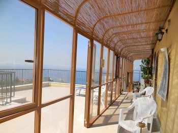 Oasi Madre della Pace - Bed and Breakfast Sorrento