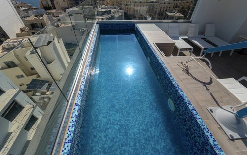 V Hotel Malta