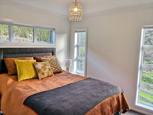 Karapiro Retreats holiday house