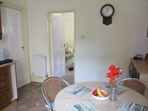 Charming Victorian Ground Floor Flat