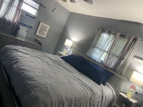 2bedroom city apartments 5 minutes from beltline!