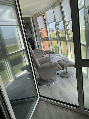 Ferienwohnung mit Meerblick und Direktzugang zur Nordsee - Helgolandavantgarde