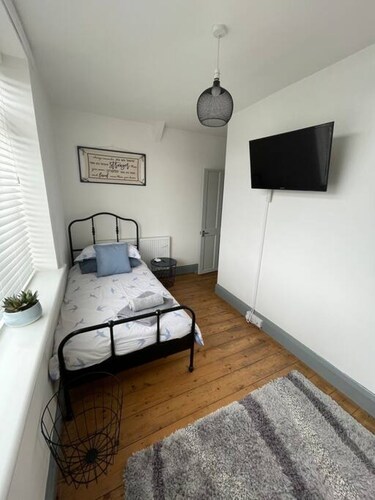 The Lawns Tintagel 4 bed sleeps 6 with Sea Views