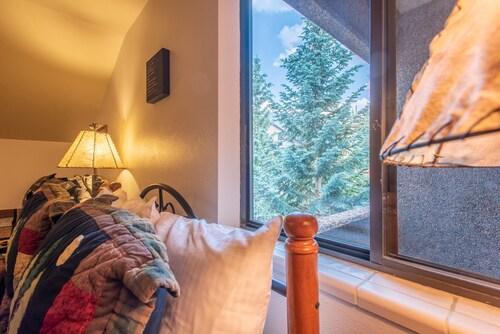 Great "Ski-in/ski-out" hotel room, free wifi, & parking.