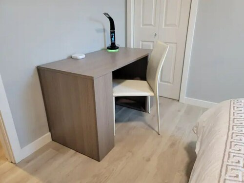 Luxury Modern Vacation Home 2 bd/ 2 bath Near SF