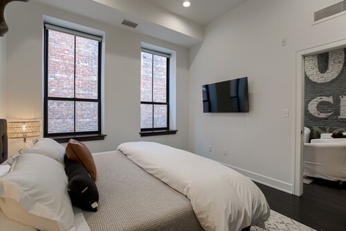 Luxury Lofts, near UNL, above Lululemon #DowntownLincoln #203