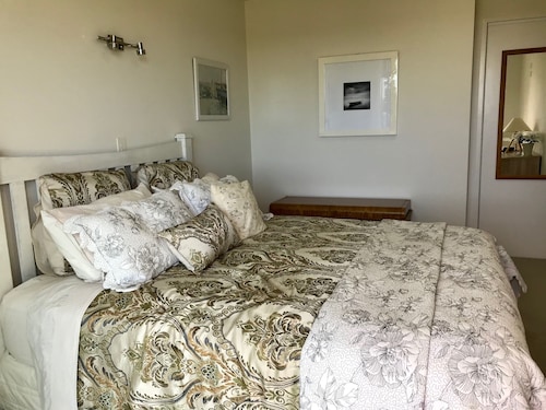 Sunset Point Kerikeri