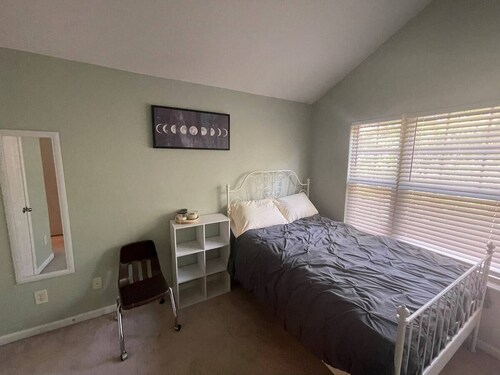 A Home Away From Home Near Stone Mountain Park