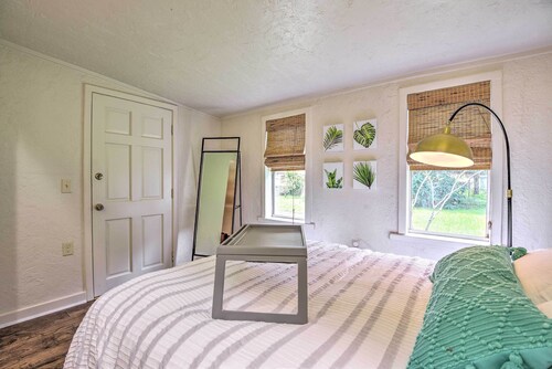 NEW! Modern Winter Garden Cottage: 16 Mi to Disney