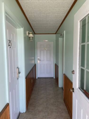 Pine Valley Motel