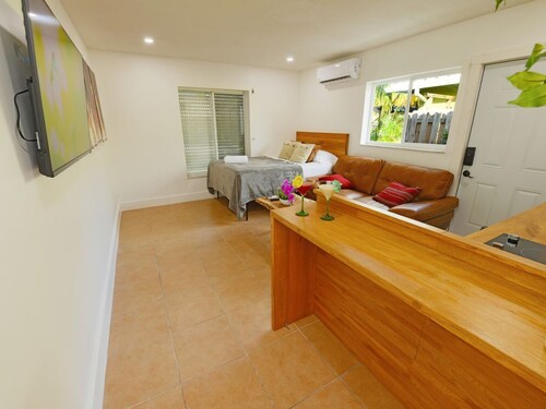 PRIVATE●Heated Pool●Foosball!●Gorgeous Patio●Beach 6min●New! ★★★★★