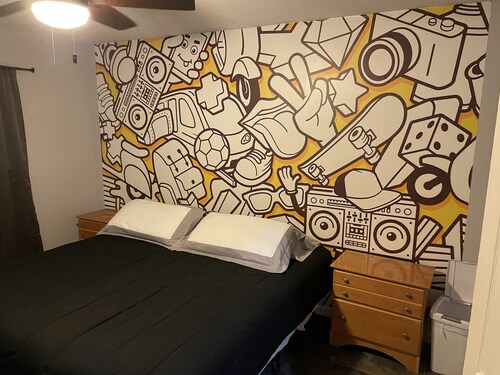 Family Fun House #1 4 Bed 2 Bath, $150-$175 a Night Sleeps 8, Pet Friendly