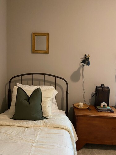 🌟Clean, Large Family Home🌟 8 Minutes From Downtown